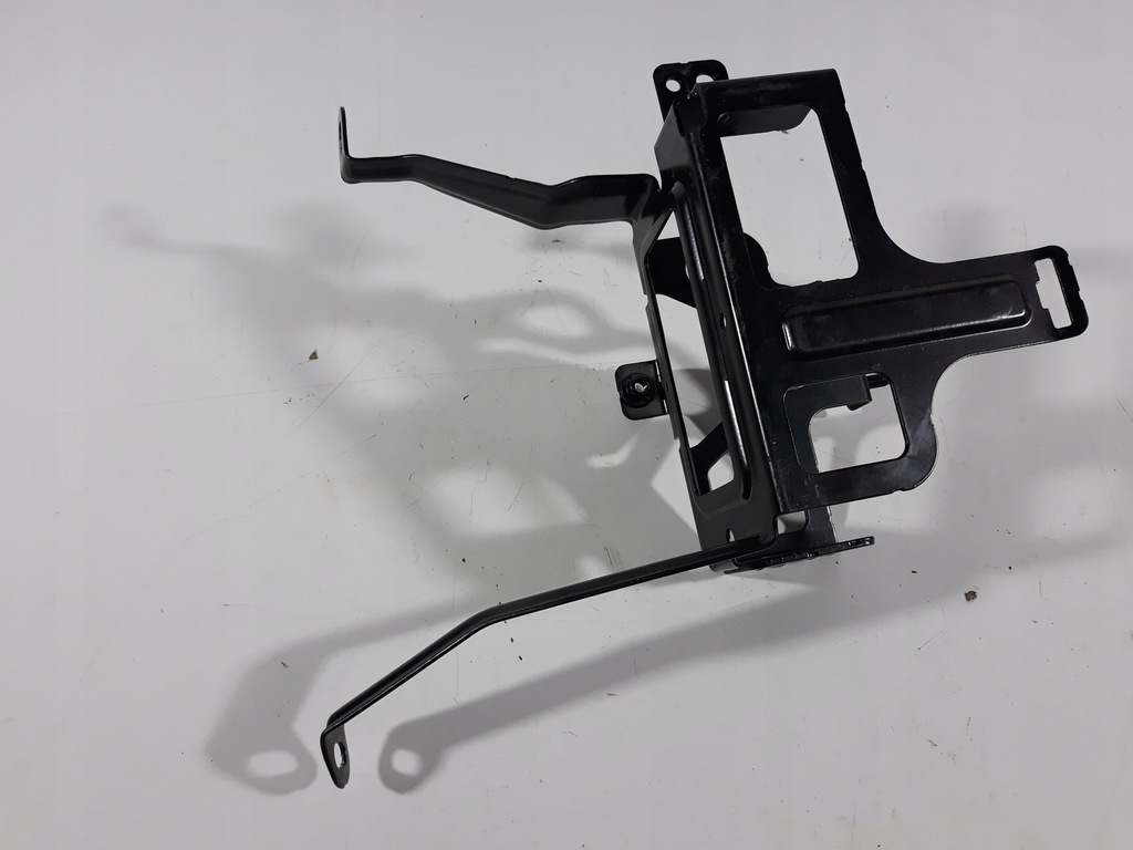 фото №8, Volvo xc60 16r кронштейн аккумулятор кнопка старт/стоп