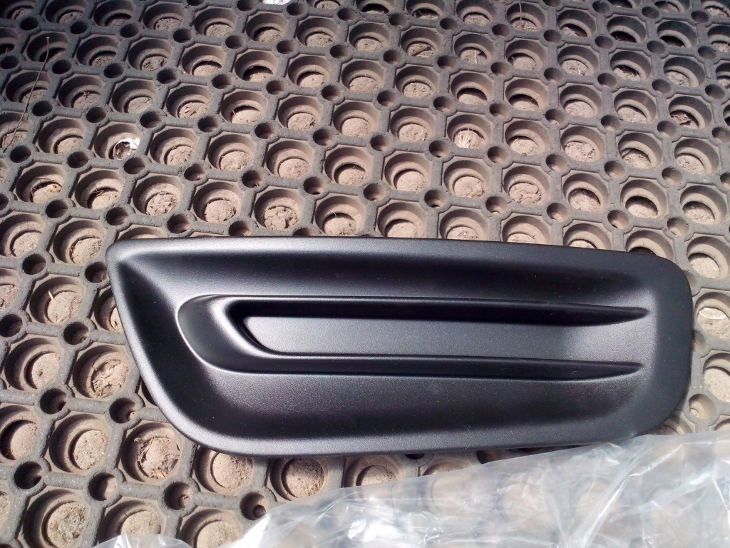 фото №1, Решётка бампера левый перед peugeot 2008