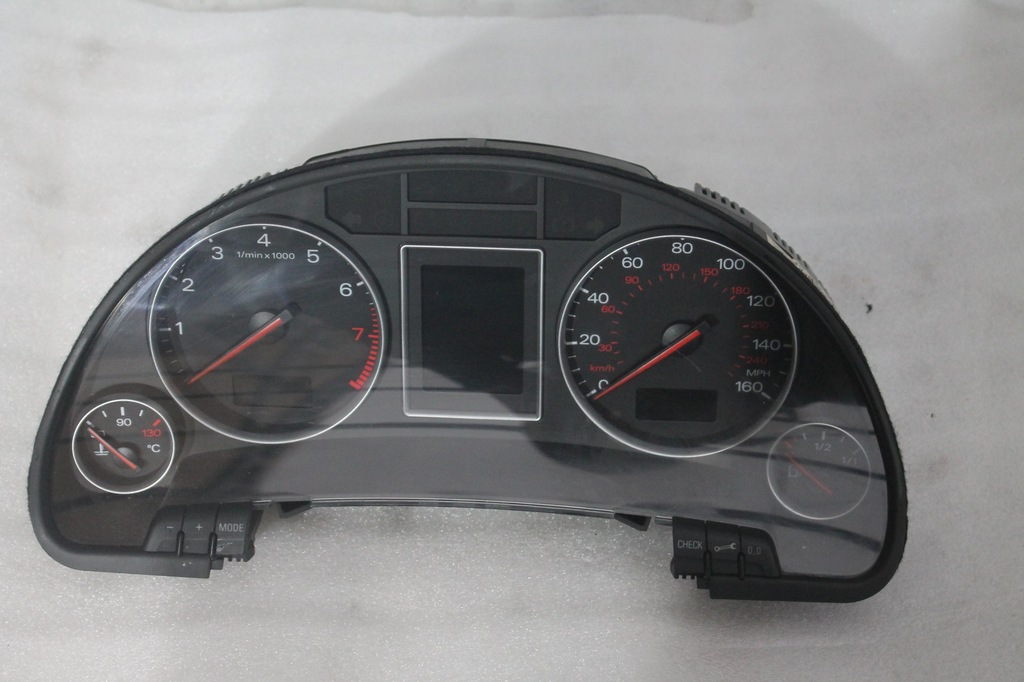 фото №4, Счетчик приборы obrotomierz 8e0920950k audi a4 b6
