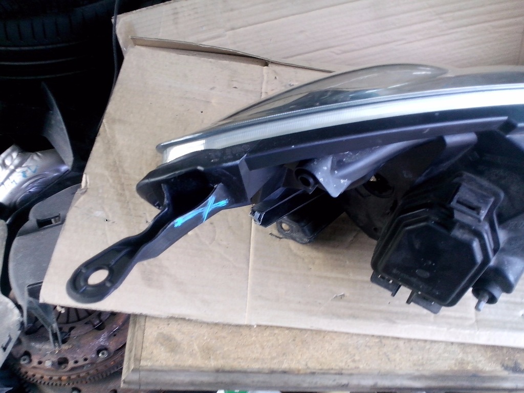 фото №4, Лампа левая передняя renault twingo ii 07- europa