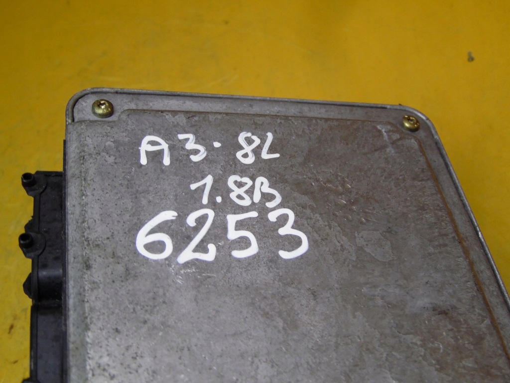 фото №6, Бортовий комп'ютер двигуна audi a3 8l 1.8b agn 06a906018c