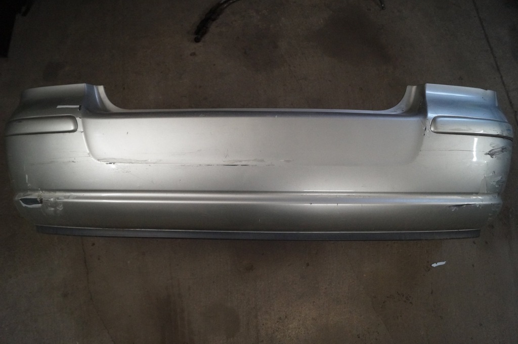 фото №1, Toyota avensis t25 hb бампер задний задняя