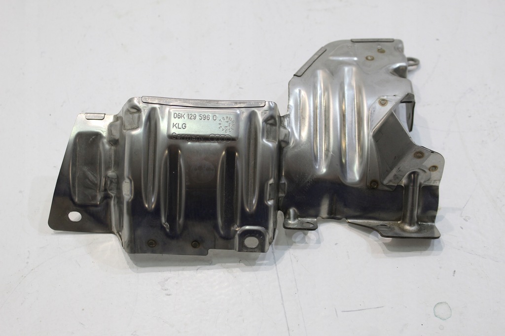 фото №1, Mbm vw t-roc захист теплова 06k129596c