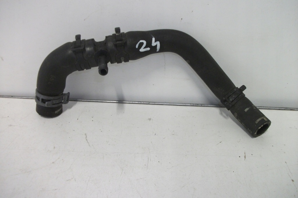 Купити Патрубок шланг води vw seat audi 1k0122063p