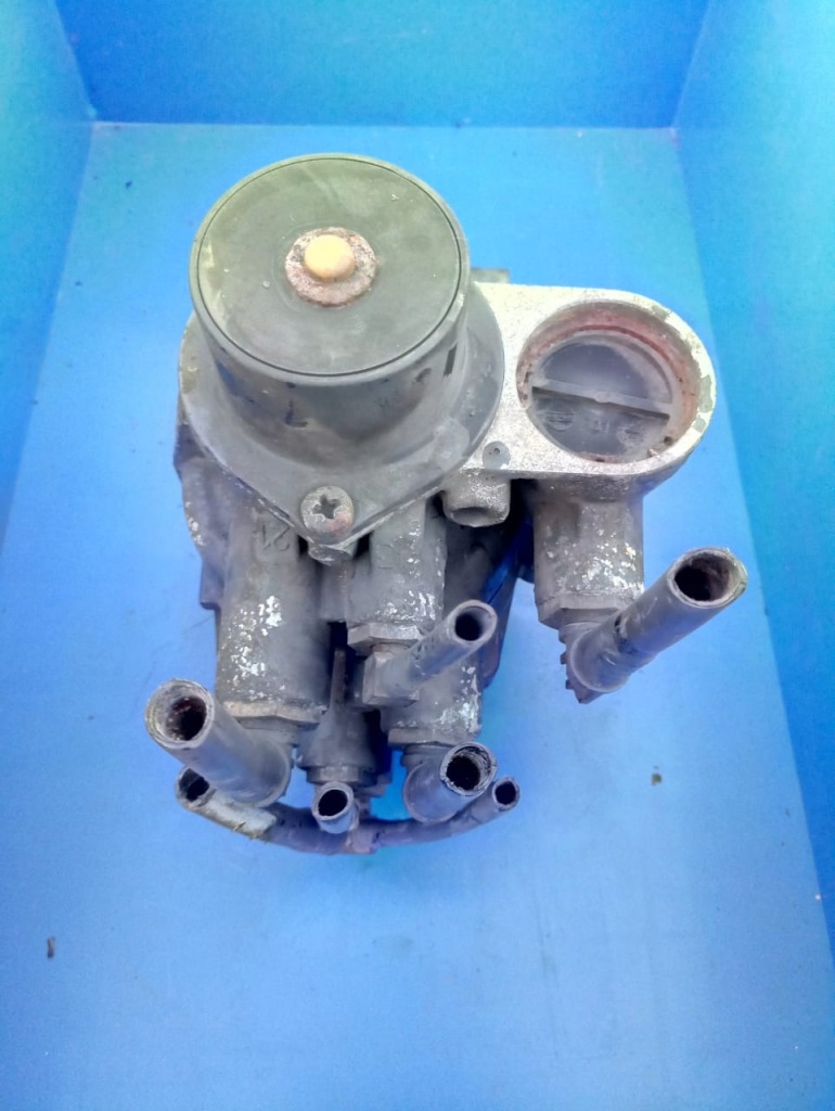 Купить Клапан воздуха mercedes a00043118313