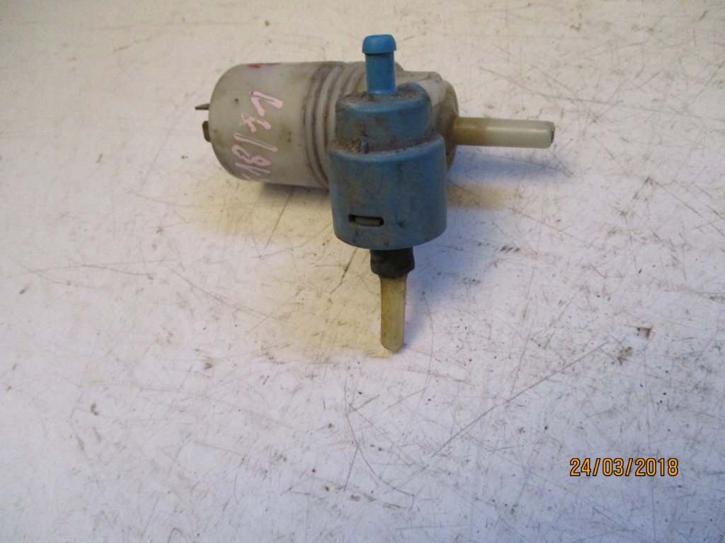 фото №1, 1518/11 помпа розпилювача golf ii audi 80