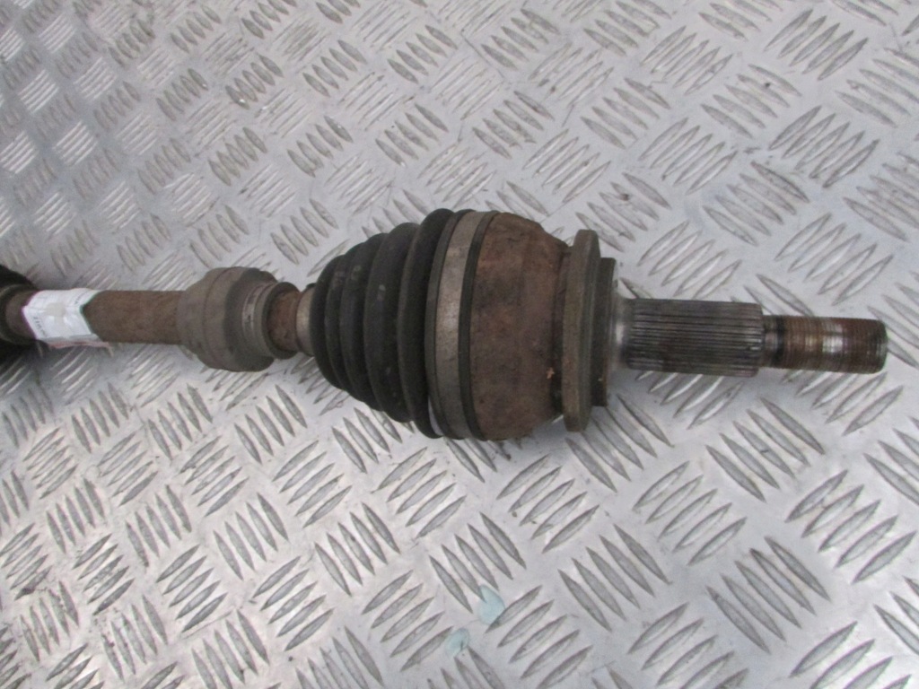 фото №2, Приводной вал правая длинная 2.2d4d toyota rav4 iii 07r