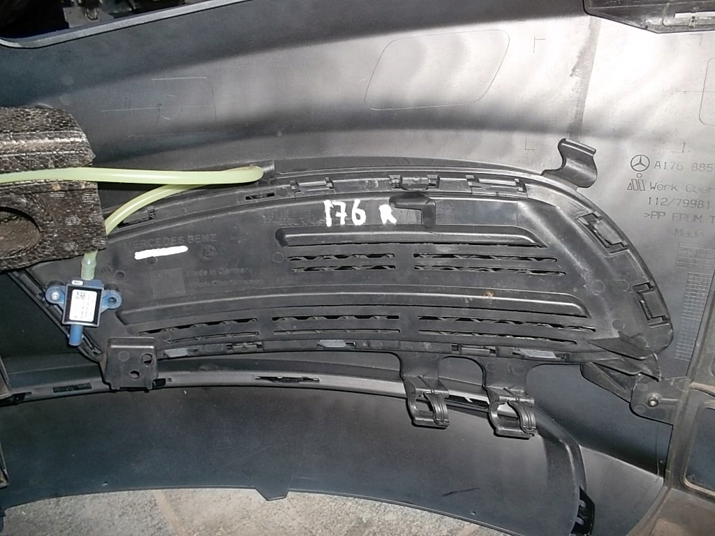 Mercedes a klasa 176 amg w176 бампер комплектный Киев