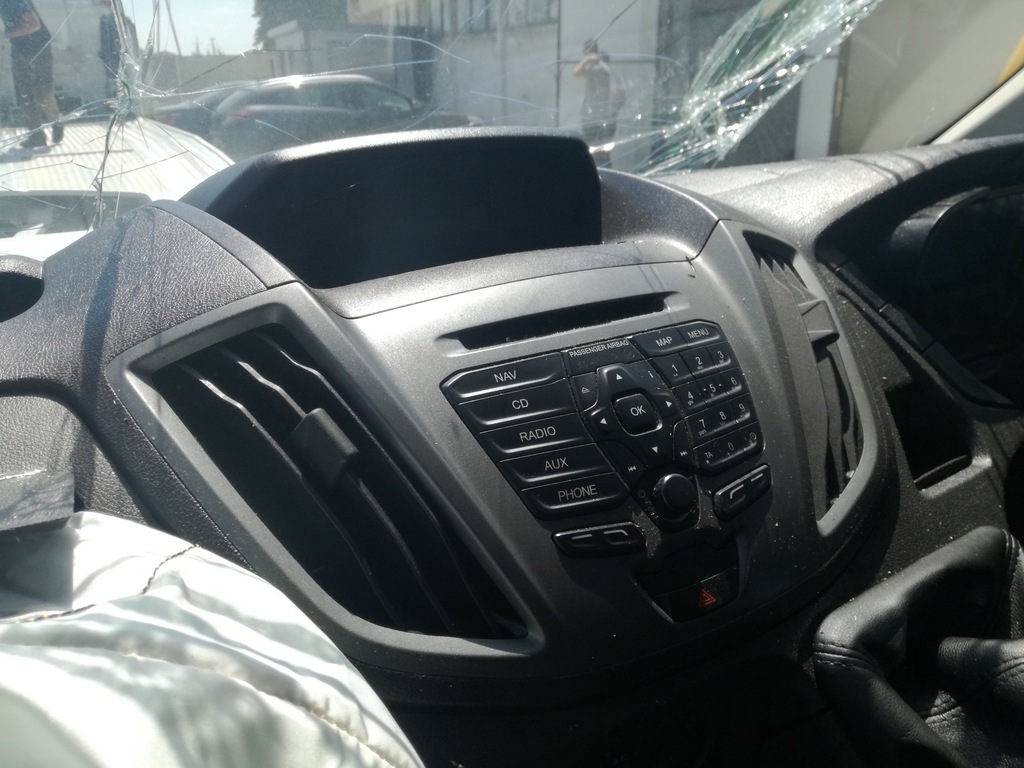 фото №1, Ford transit mk8 радіопрогравач