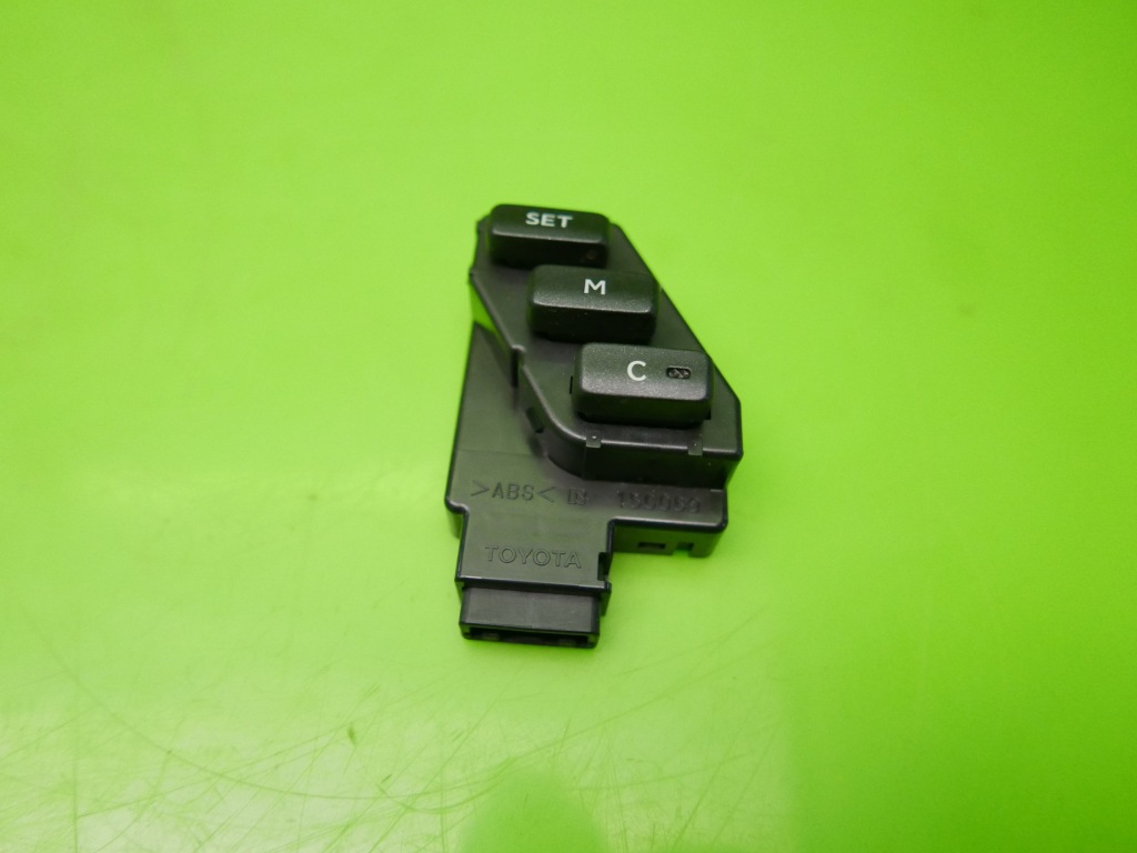 фото №4, Кнопка памяти сиденье задняя правый lexus ls460l 12-