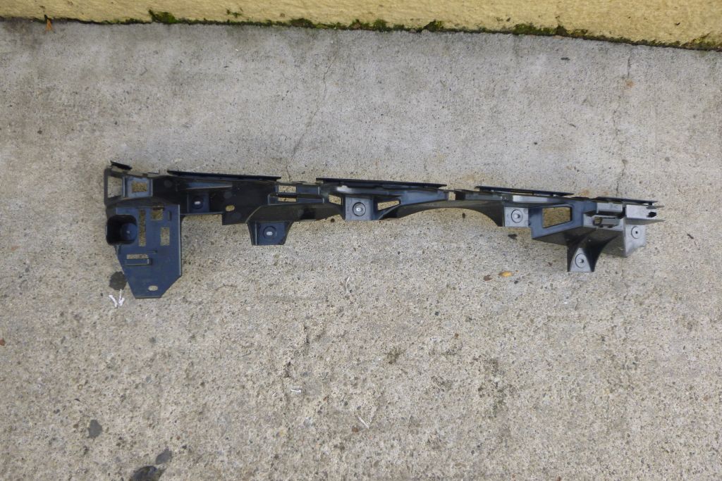 фото №1, Opel cascada левый направляющая gm 366438708