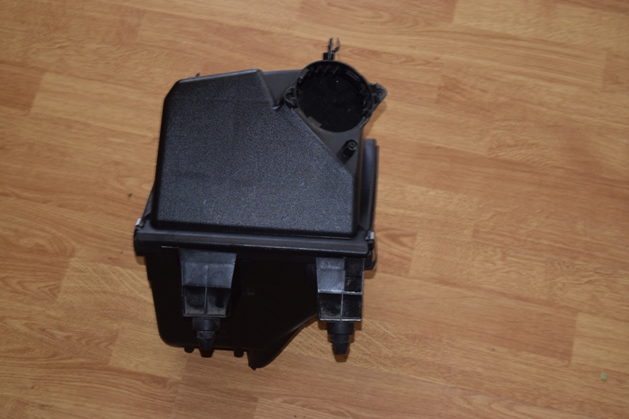 фото №9, Корпус фильтра воздуха audi a6 c6 2.7tdi 3.0tdi