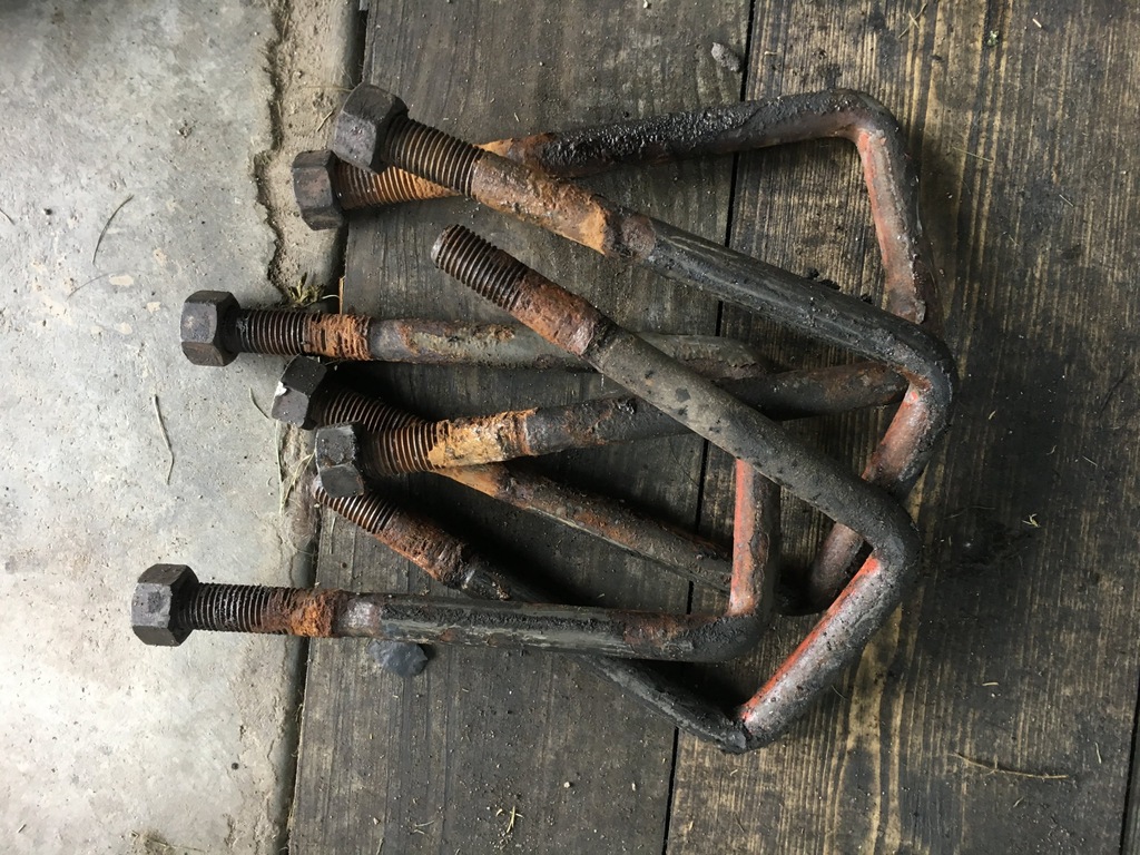 фото №1, Volvo fh12 cybant кронштейн рессора перед