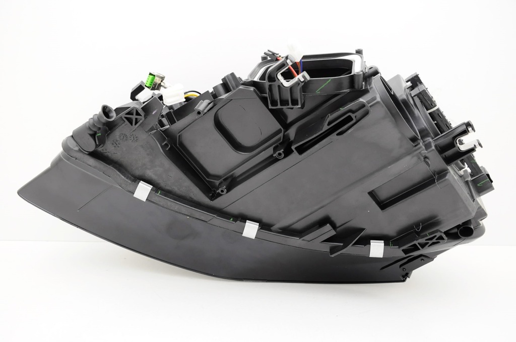 фото №3, Audi a4 s4 bi ксенон 2008-2011 rflektor