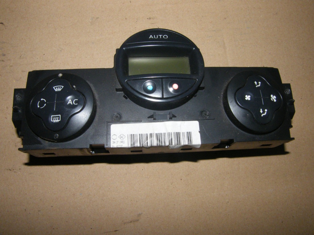 фото №1, Панель кондиціонера megane scenic ii 8200141294
