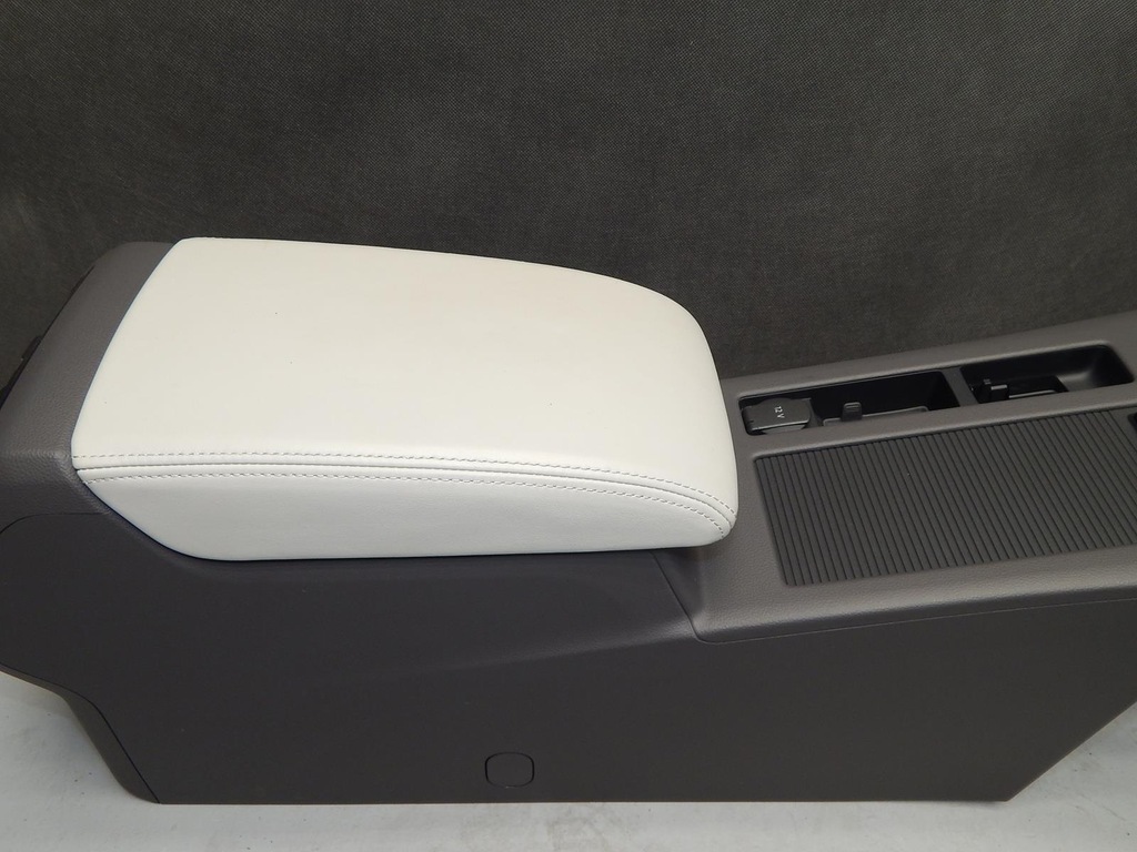 фото №5, Vw arteon тунель підлокітник