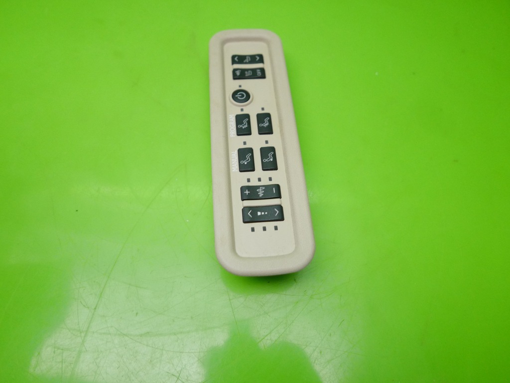 фото №6, Переключатель панель массажа задняя lexus ls460l 12-17