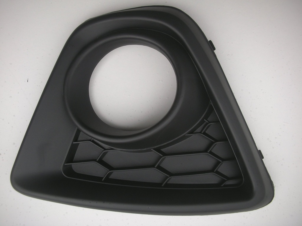 фото №1, Mazda cx5 cx-5 решётка противотуманной фары 2012-15 правая рамка
