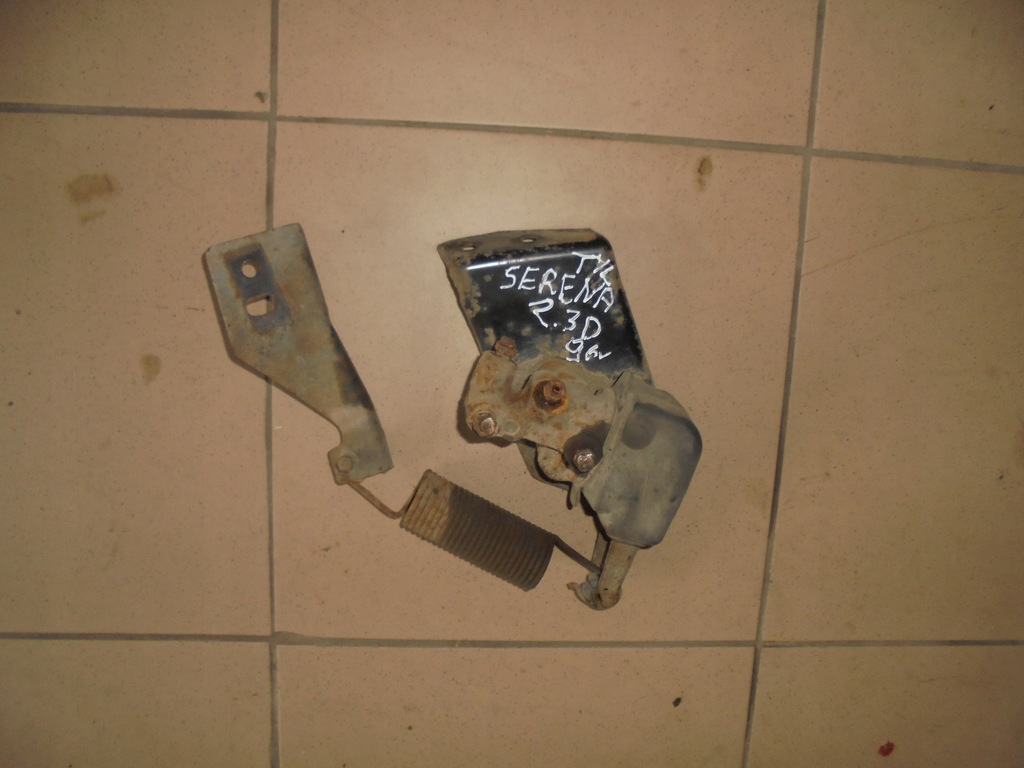 фото №1, Nissan serena 2.3d замок задня