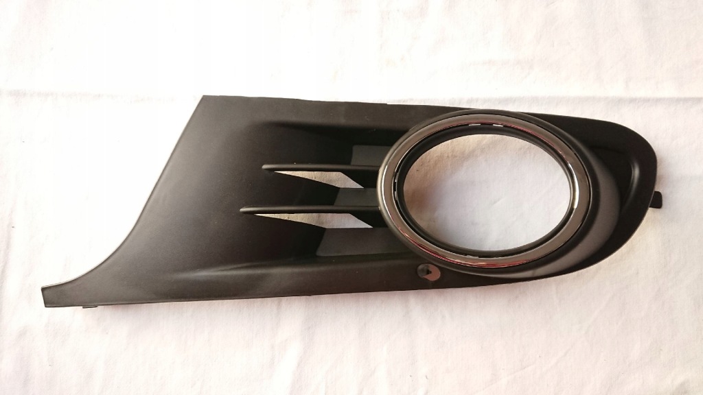 фото №1, Решётка радиатора решётка бампера le vw golf vi wp