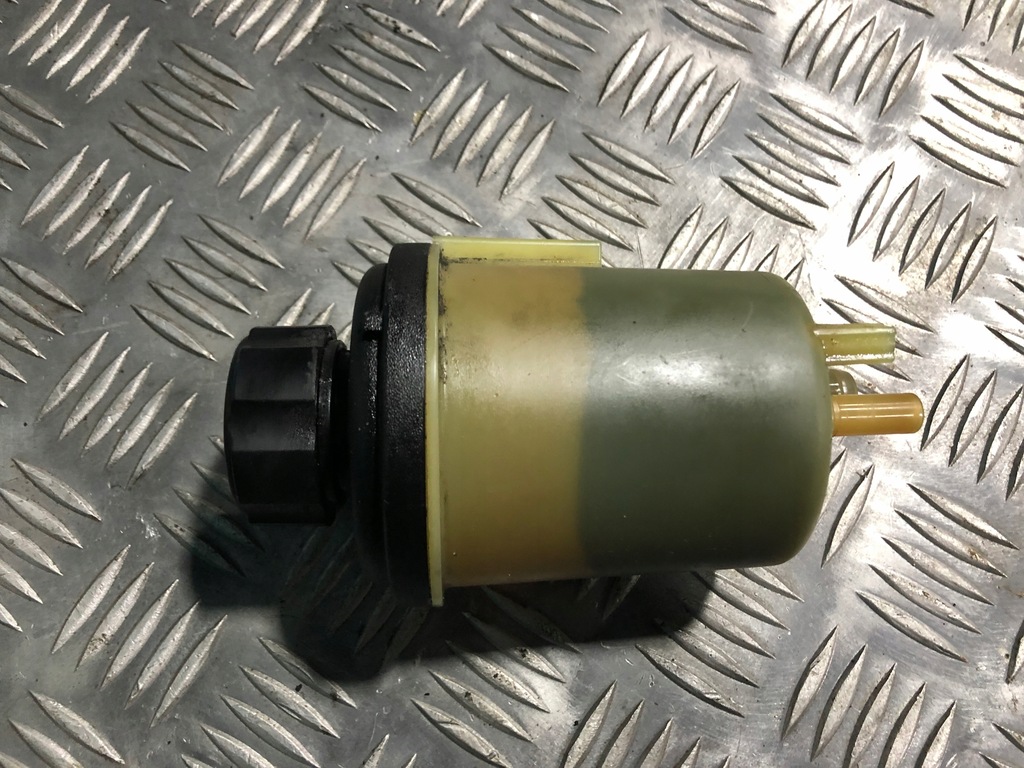 фото №1, Volvo xc60 бачок жидкость масла усилителя