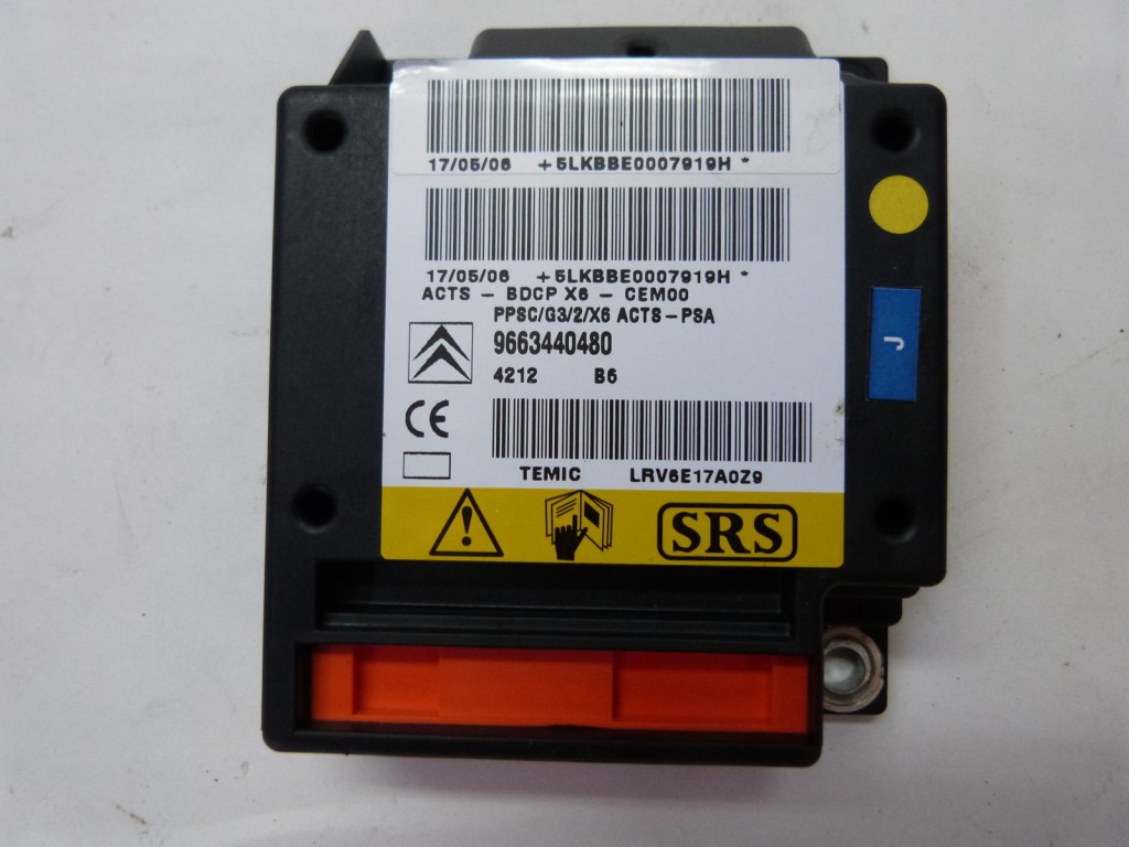 фото №1, Citroen c6 датчик подушек подушка безопасности датчик 07r