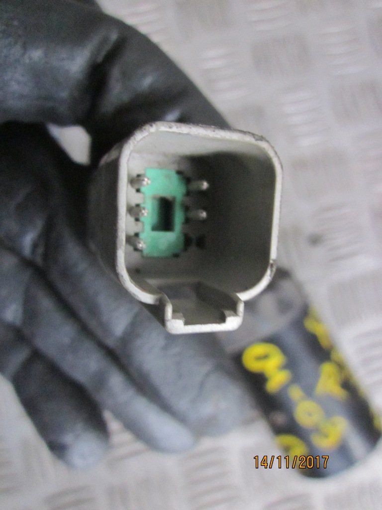 фото №4, Моторчик дворник перед scania r 0390242409