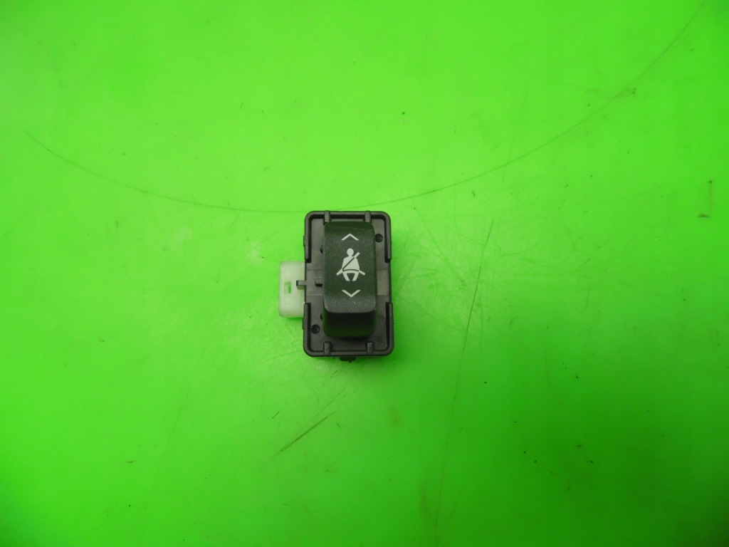 Купити Перемикач поперечина перед правий lexus ls ls460l 12-17