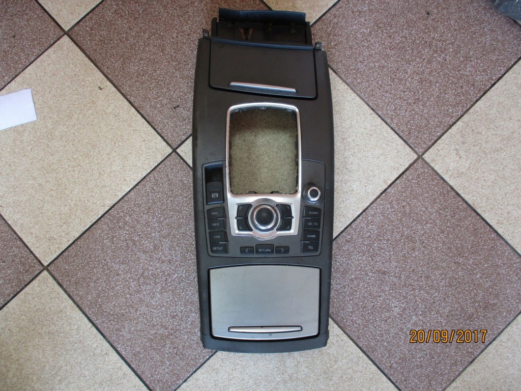 фото №1, Панель средний туннель audi a6 4f0