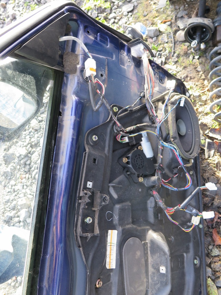 фото №7, Дверь левая перед mazda 6