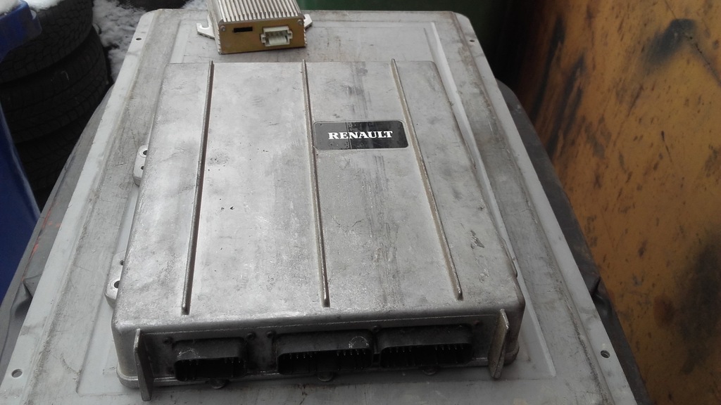 фото №1, Бортовой компьютер двигателя renault magnum 390 5010284082
