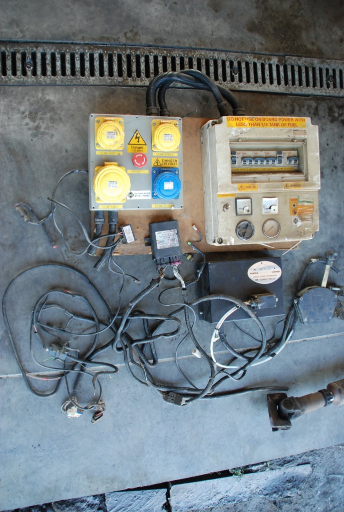 Генератор компрессор подвеска задний  wał iveco daily в Украине