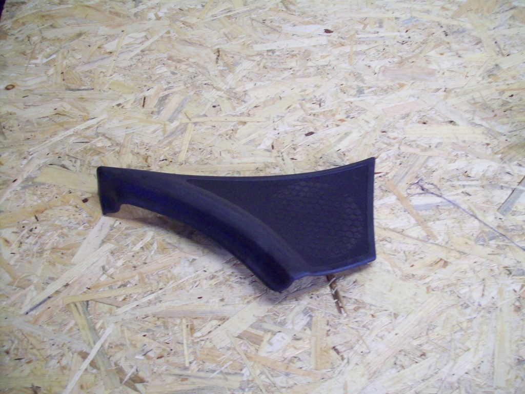 фото №1, Renault laguna ii hb 1.9 заглушка динамика l p