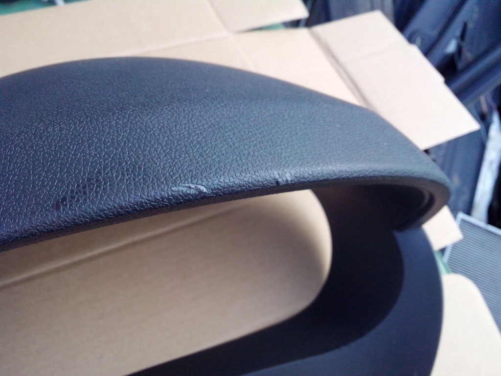 фото №2, Козырёк панели спидометра корпус renault fluence