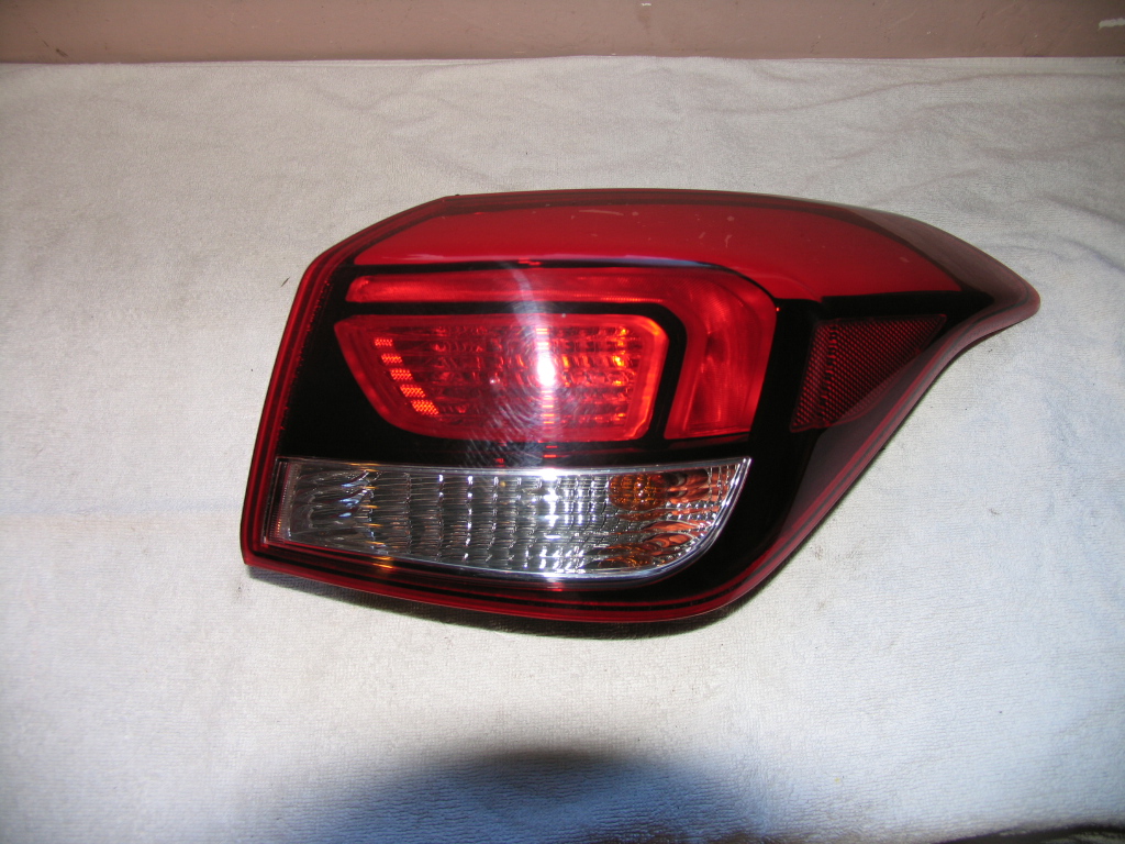 фото №1, Лампа правая задняя задняя hyundai i20 ii coupe 3d