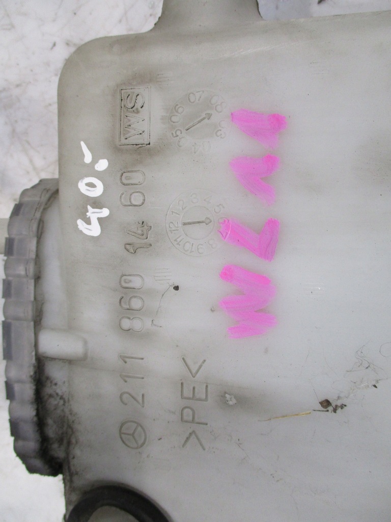 фото №4, Бачок жидкость do омывателя mercedes w211