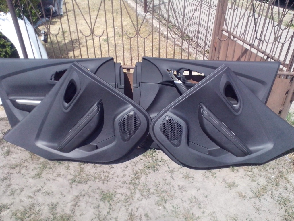 фото №2, Оббивка обшивка renault kadjar задня шкіра