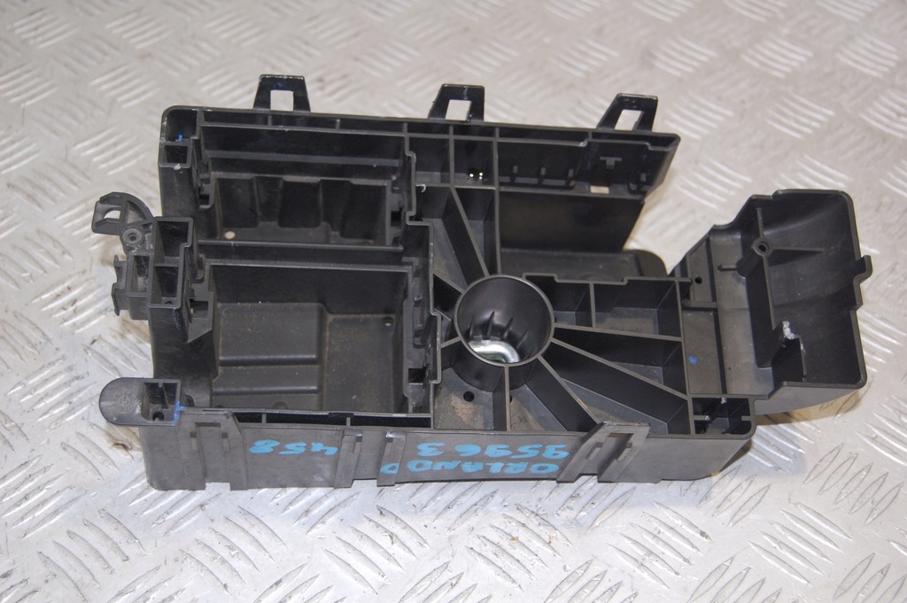 фото №1, Корпус коробка предохранителей chevrolet orlando