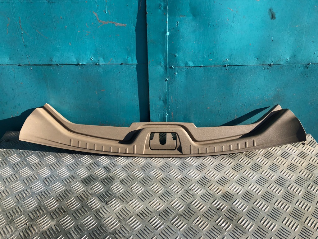 фото №1, Volvo v60 защита порог кромка багажника 30721873