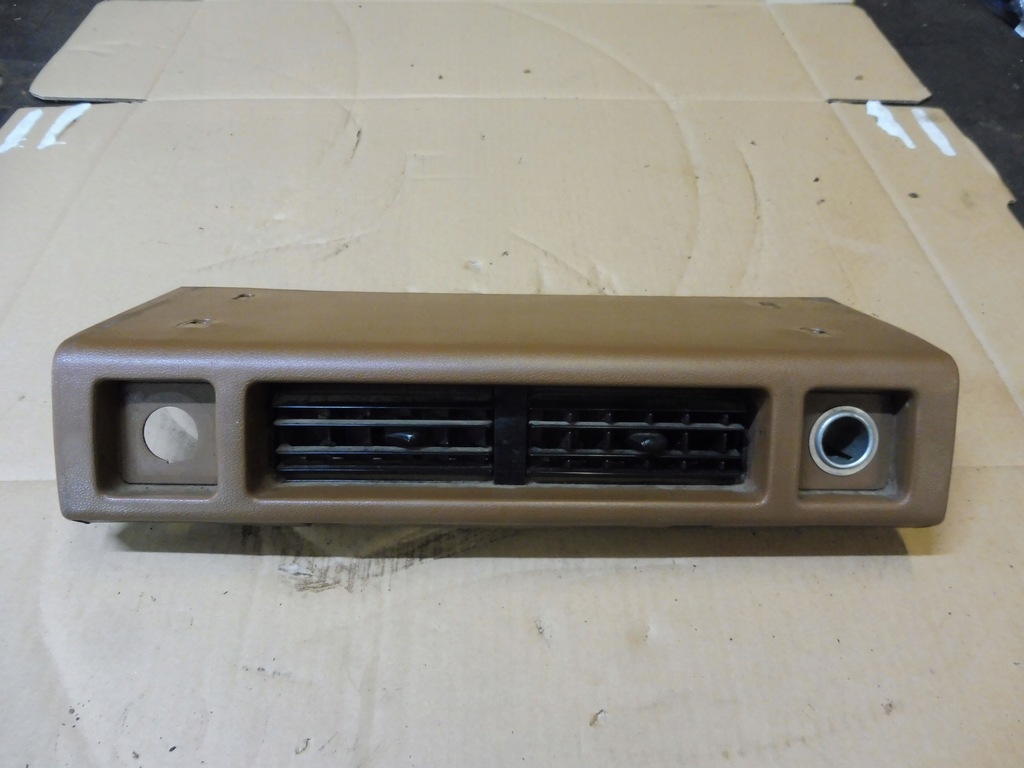 фото №1, Patrol панель средний рамка + решётки 3.3 k160 eu