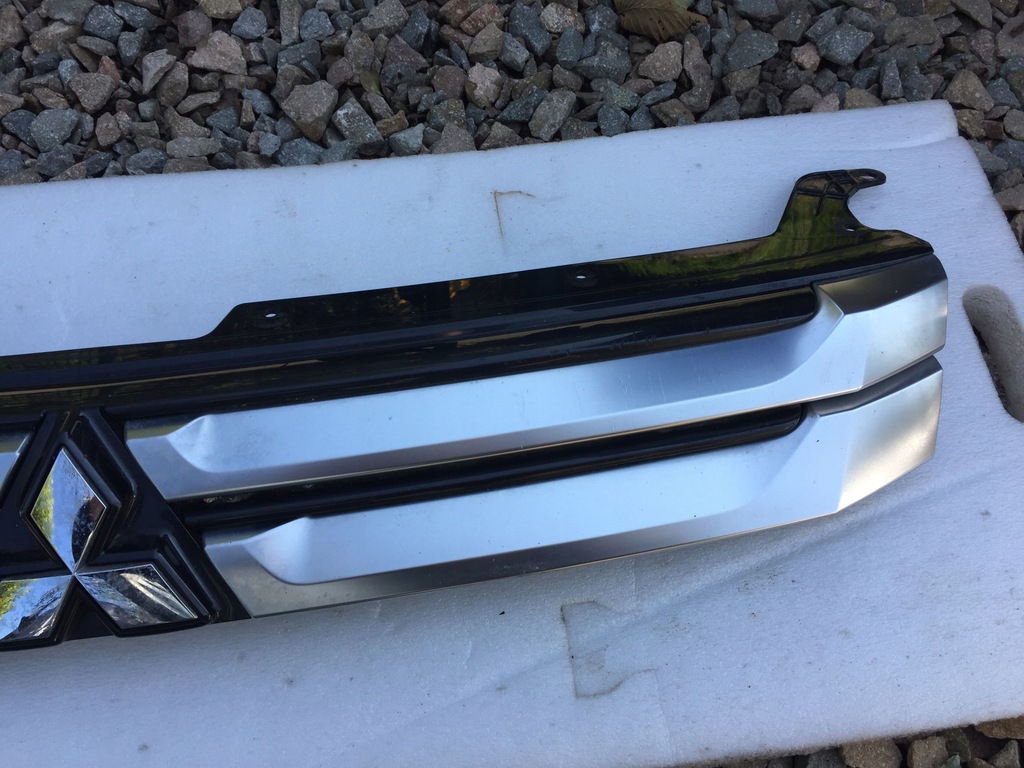 фото №4, Mitsubishi outlander 3 решётка радиатора решётка радиатора перед 2013-