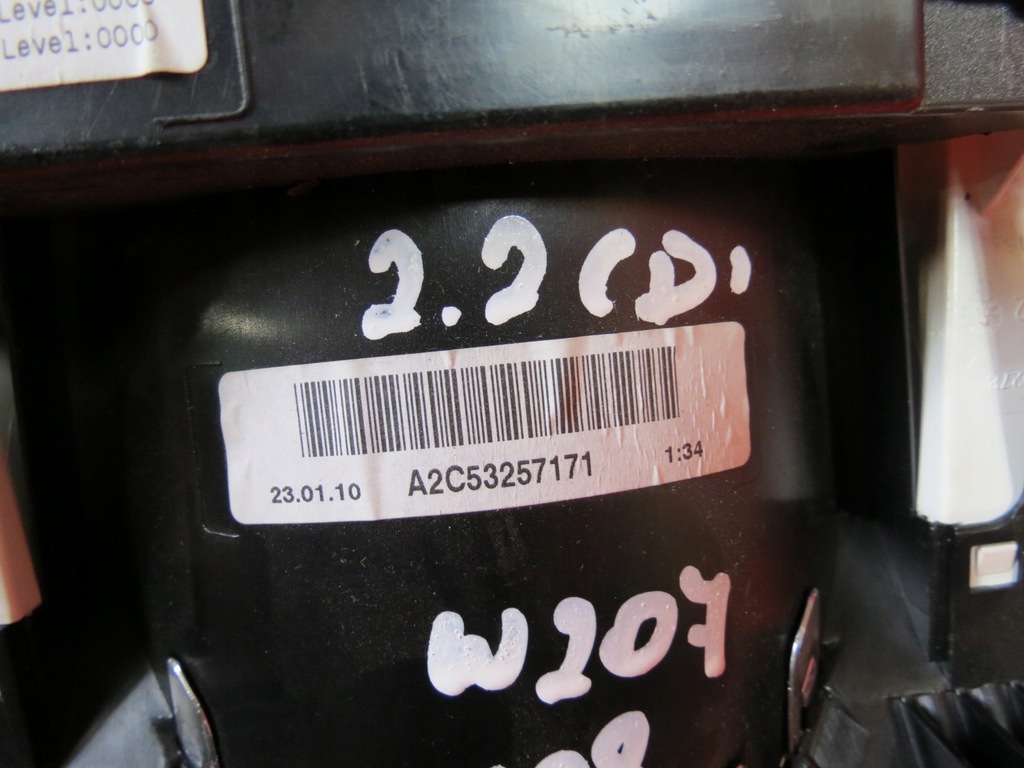 фото №7, Mercedes w207 2.2 cdi счетчик приборная панель a2129006104 eu
