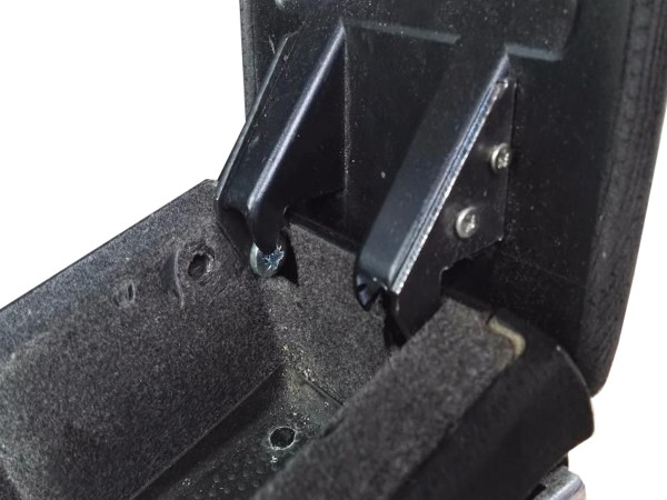 фото №6, Подлокотник петли do vw polo 9n 9n2 9n3 6r bora