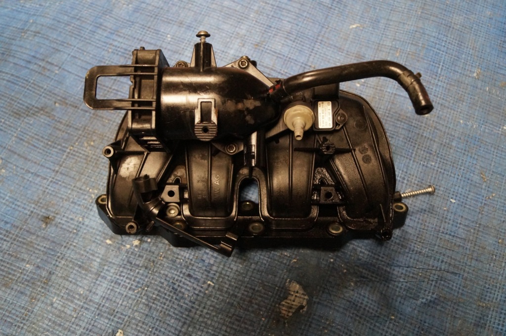 фото №1, Vw touran lift колектор всмоктуючий 1.4tsi 03c129711q