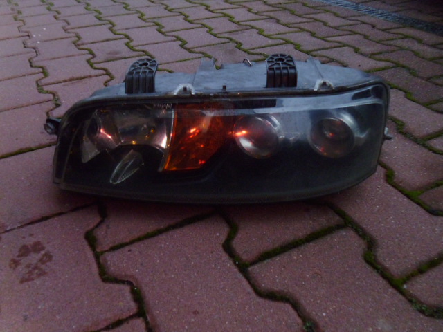 фото №1, Лампа перед левая fiat punto