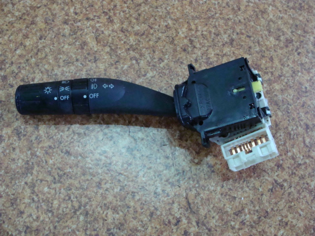 фото №1, Subaru forester 10r переключатель комбинированный левый