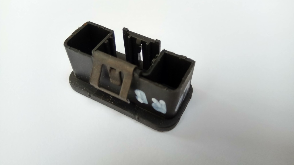 фото №1, Заглушка панели honda accord v ford fiesta mk3