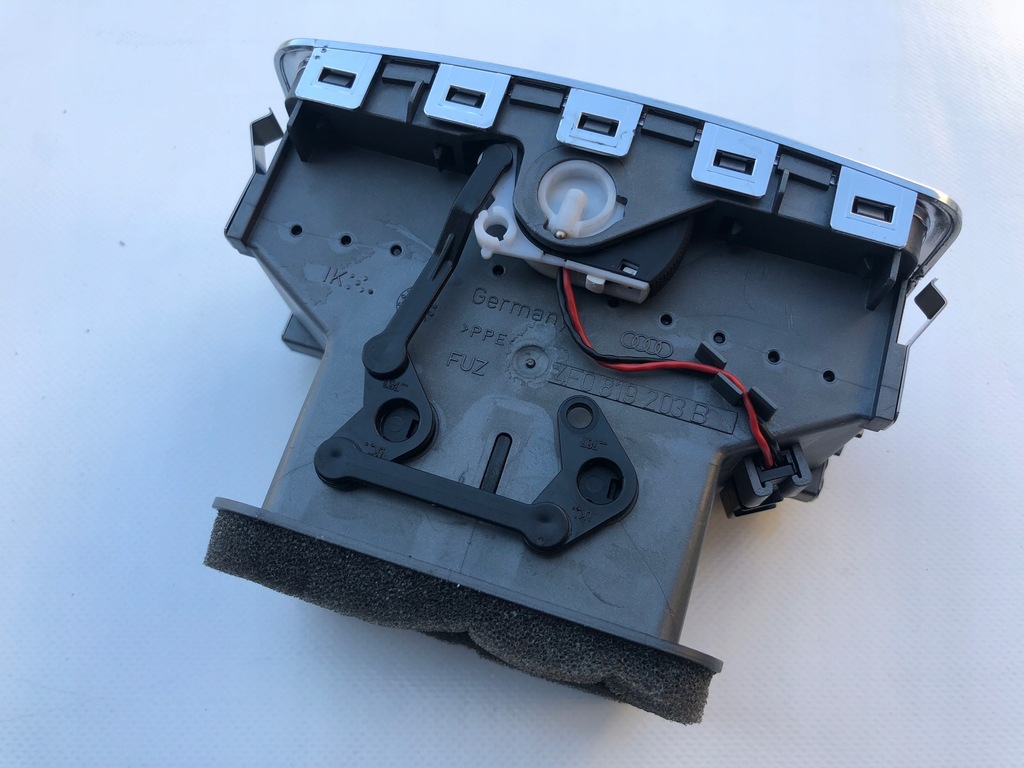 фото №5, Решітка обдув 4f0819203b audi a6 s6 c6 4f