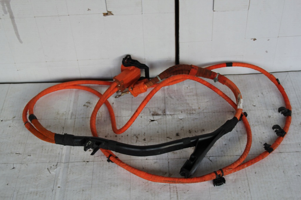 фото №1, Шланг зарядки volkswagen оригинальный номер 3q0971015a