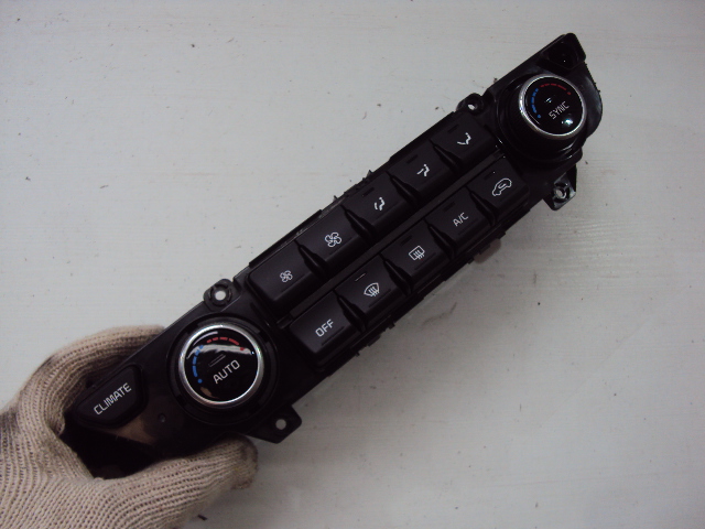 фото №1, Панель кондиціонера kia sportage iv